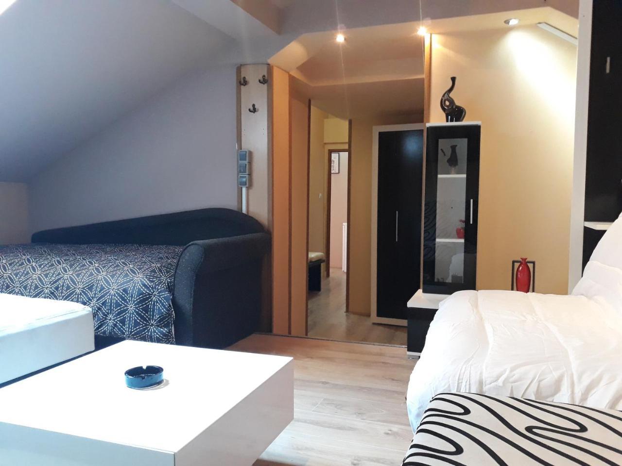 Antonio Rooms Ni Eksteriør bilde